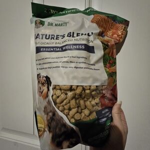 Nature's Blend Dog Food